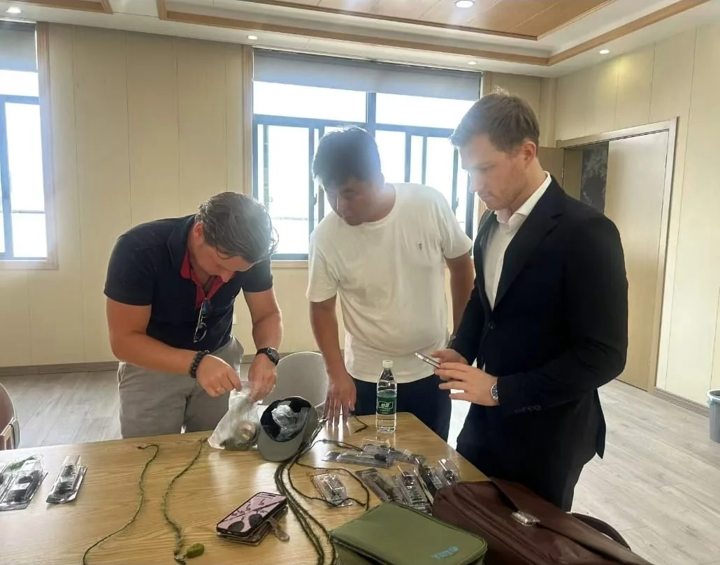 Monsters van het karpervissysteem beoordelen met de fabrikant in China